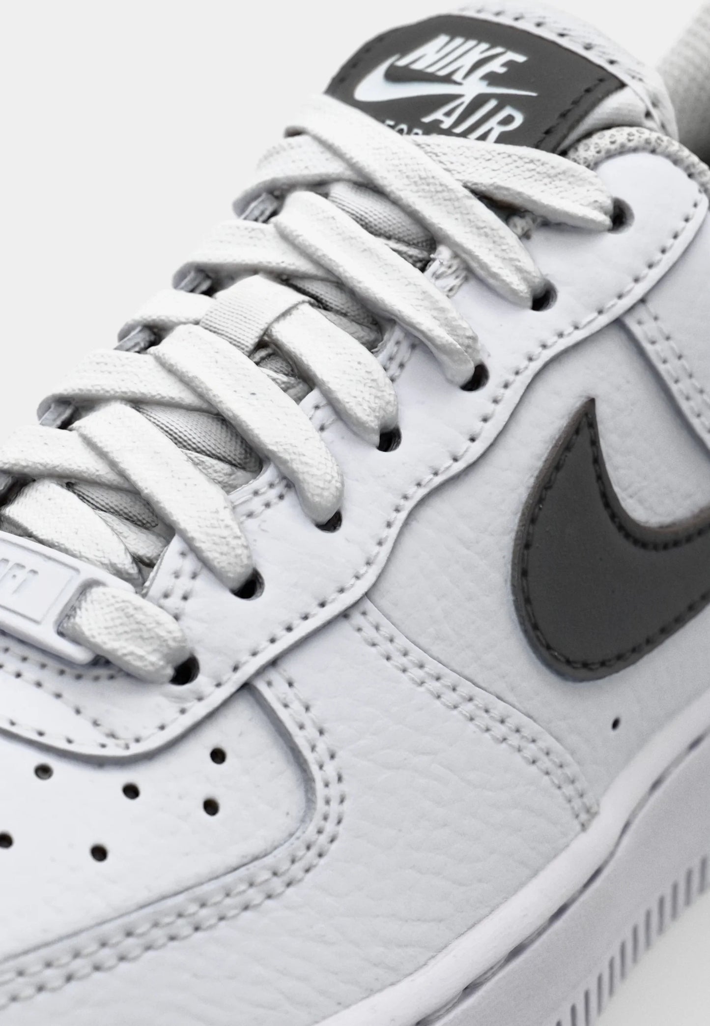Air Force Gris